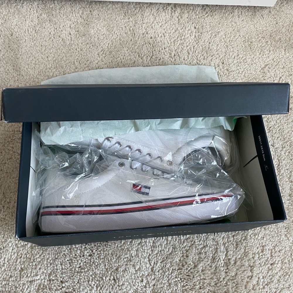 Tommy Hilfiger Shoes